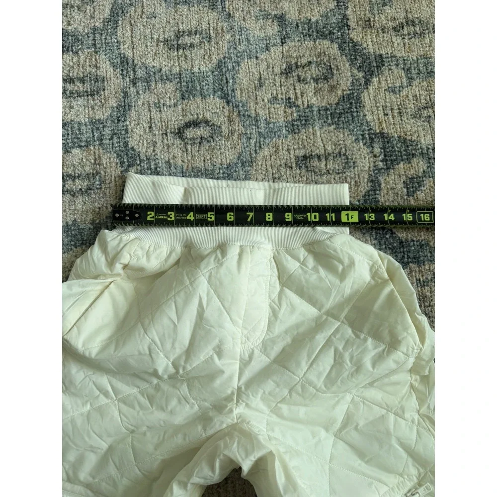 Alo Yoga High-Waist Snowrider Puffer‎ Pants in Ivory Size XS Pristine Condition